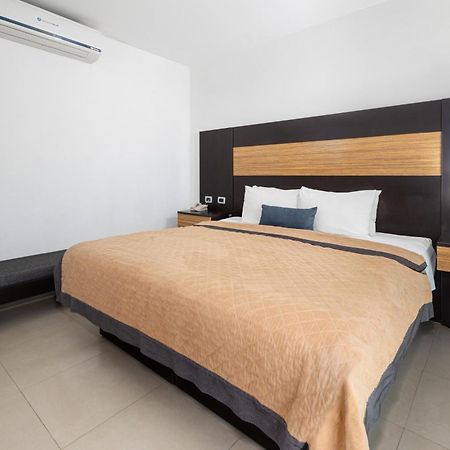 Hotel Mexico Plaza Silao Aeropuerto Экстерьер фото