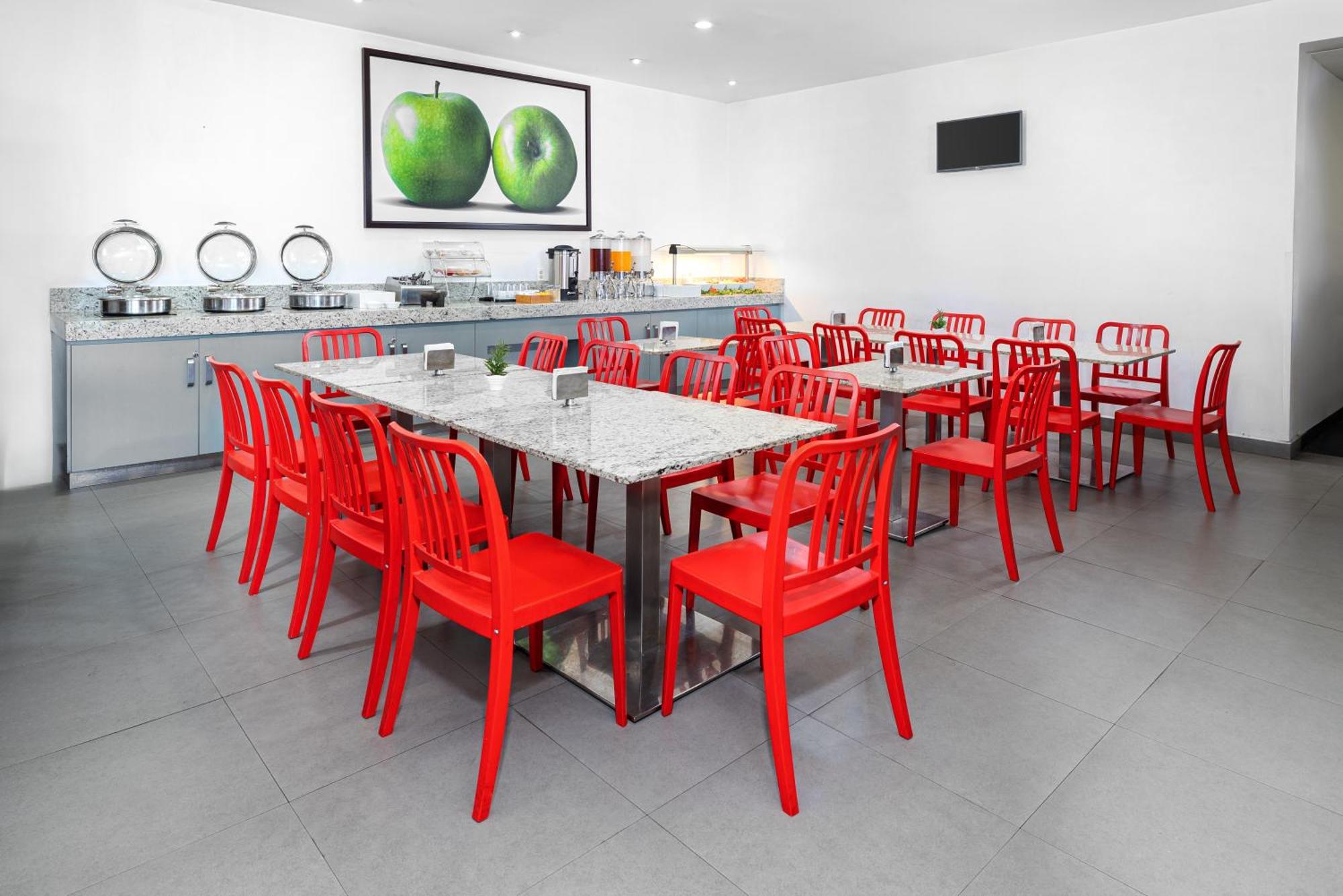 Hotel Mexico Plaza Silao Aeropuerto Экстерьер фото