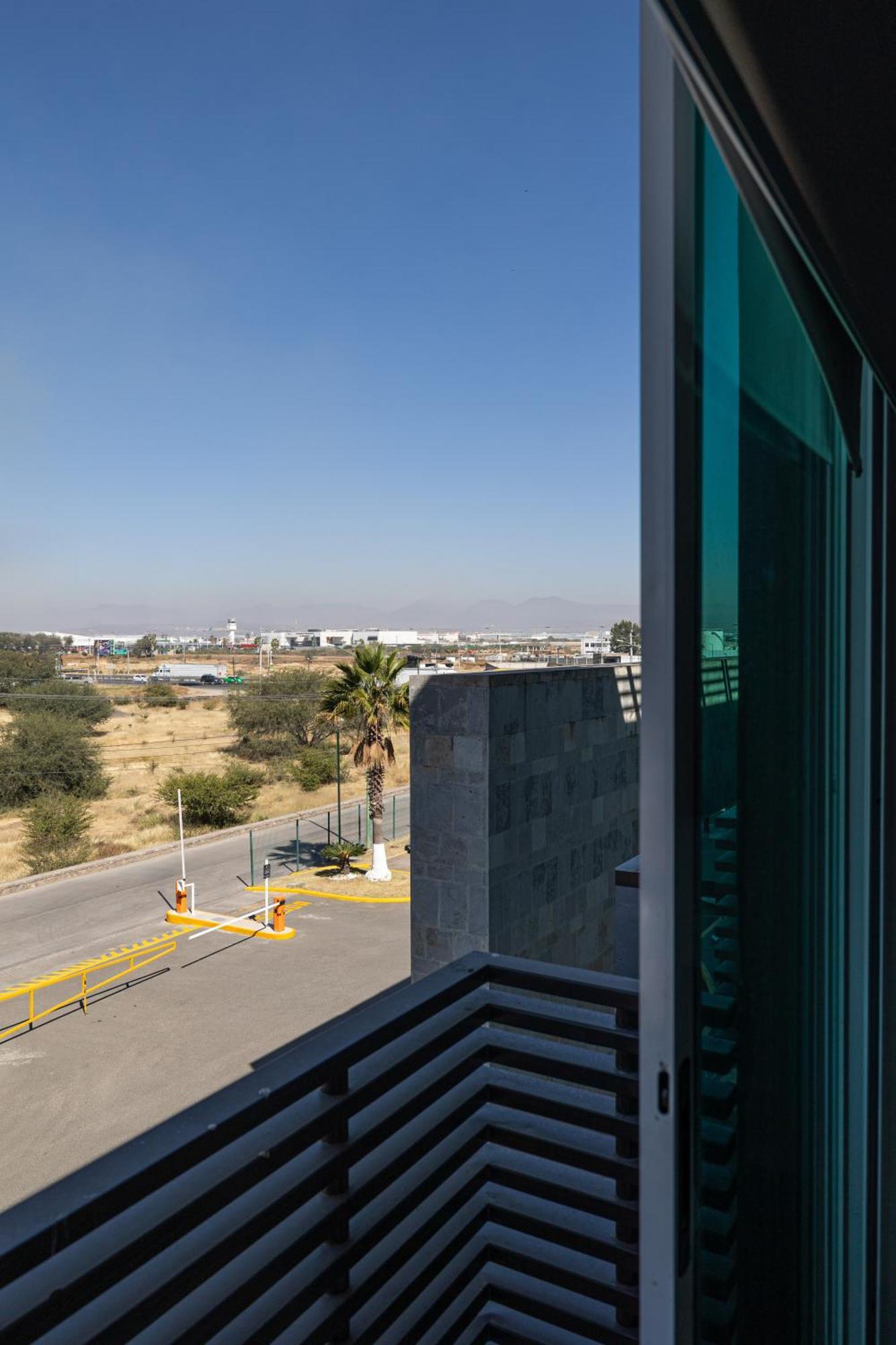 Hotel Mexico Plaza Silao Aeropuerto Экстерьер фото